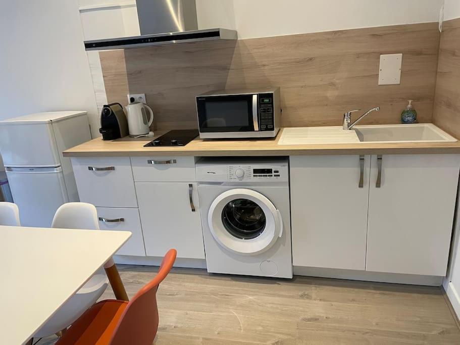 Appartamento Cosy T3 Proche Gare Et Polygone Béziers Esterno foto