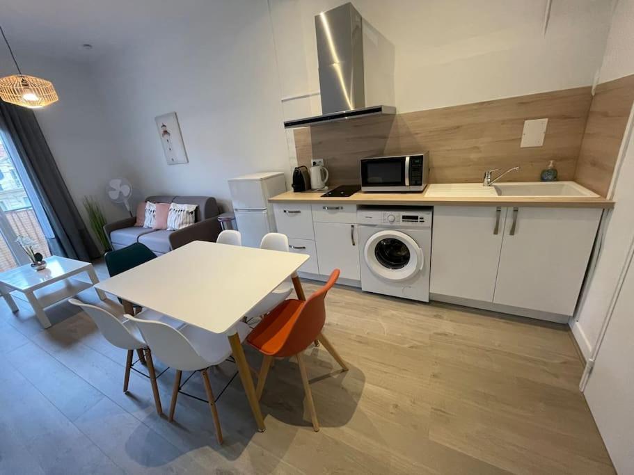 Appartamento Cosy T3 Proche Gare Et Polygone Béziers Esterno foto
