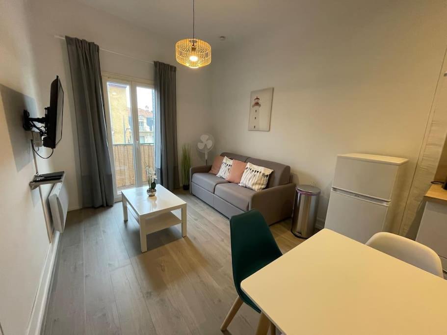 Appartamento Cosy T3 Proche Gare Et Polygone Béziers Esterno foto